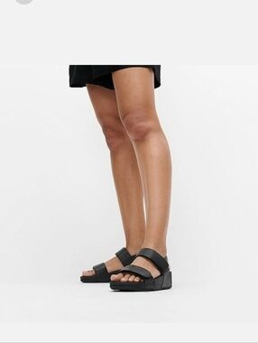 Fitflop Black Strappy Sandals Size 7